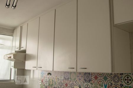 Apartamento à venda com 83m², 2 quartos e 1 vagaCozinha