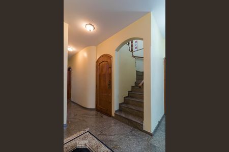 Casa à venda com 240m², 3 quartos e 5 vagas Casa à venda com 240m², 3 quartos e 5 vagasDetalhe sala 1