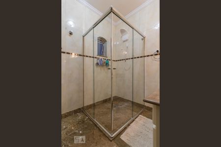 Casa à venda com 240m², 3 quartos e 5 vagas Casa à venda com 240m², 3 quartos e 5 vagasBanheiro