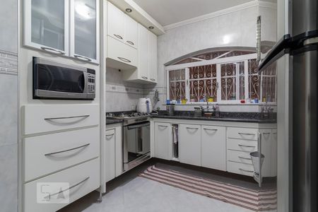 Casa à venda com 240m², 3 quartos e 5 vagas Casa à venda com 240m², 3 quartos e 5 vagasCozinha