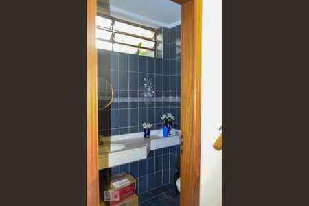 Casa à venda com 250m², 3 quartos e 4 vagas Casa à venda com 250m², 3 quartos e 4 vagasLavabo