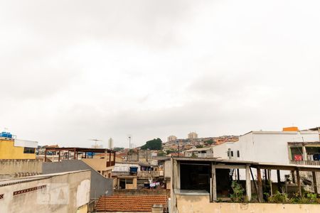 Casa à venda com 215m², 3 quartos e 2 vagas Casa à venda com 215m², 3 quartos e 2 vagasVista