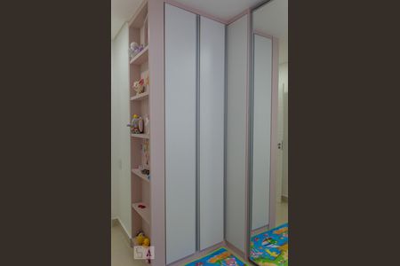 Apartamento à venda com 56m², 2 quartos e 1 vaga Apartamento à venda com 56m², 2 quartos e 1 vagaQuarto - Armários