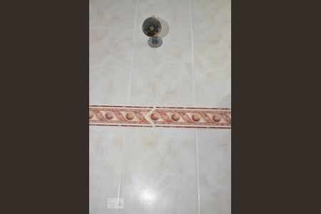 Apartamento à venda com 76m², 2 quartos e 2 vagasChuveiro do Banheiro