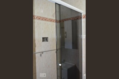 Apartamento à venda com 76m², 2 quartos e 2 vagasBanheiro
