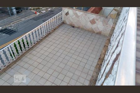 Casa à venda com 350m², 6 quartos e 3 vagas Casa à venda com 350m², 6 quartos e 3 vagasÁrea Comum