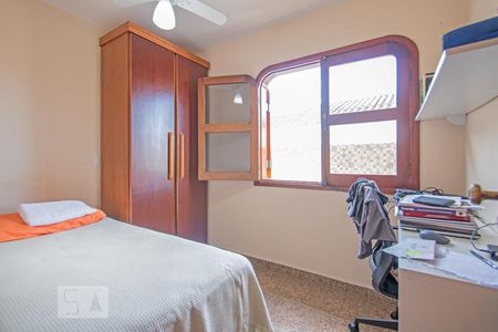 Casa à venda com 180m², 4 quartos e 2 vagas