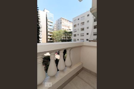 Sala de apartamento para alugar com 3 quartos, 168m² em Paraíso, São Paulo