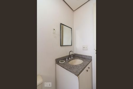 Apartamento à venda com 57m², 2 quartos e 1 vaga Apartamento à venda com 57m², 2 quartos e 1 vagaBanheiro
