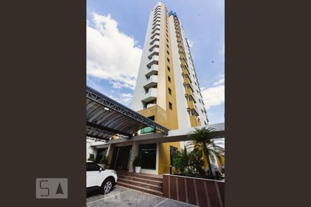 Apartamento à venda com 33m², 1 quarto e 1 vaga Apartamento à venda com 33m², 1 quarto e 1 vagafachada
