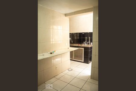 Casa à venda com 312m², 5 quartos e sem vaga Casa à venda com 312m², 5 quartos e sem vagaCozinha