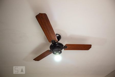 Casa à venda com 312m², 5 quartos e sem vaga Casa à venda com 312m², 5 quartos e sem vagaSuite 3