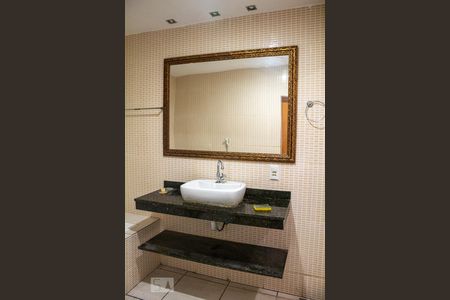 Casa à venda com 312m², 5 quartos e sem vaga Casa à venda com 312m², 5 quartos e sem vagaSuite 3