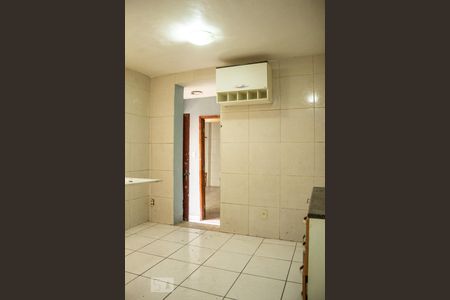 Casa à venda com 312m², 5 quartos e sem vaga Casa à venda com 312m², 5 quartos e sem vagaCozinha