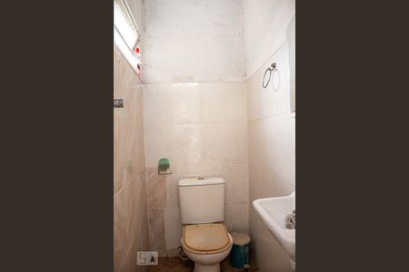 Casa à venda com 312m², 5 quartos e sem vaga Casa à venda com 312m², 5 quartos e sem vagaTerraço