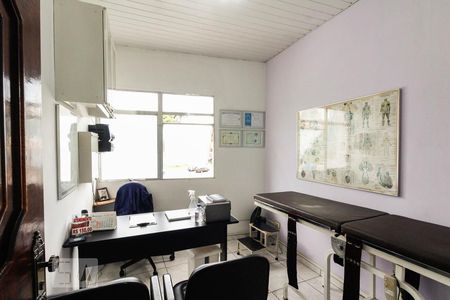 Casa à venda com 120m², 6 quartos e 2 vagas Casa à venda com 120m², 6 quartos e 2 vagasQuarto 3