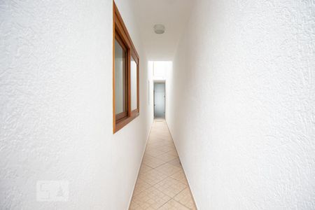 Casa à venda com 270m², 5 quartos e 4 vagas Casa à venda com 270m², 5 quartos e 4 vagasQuintal - Corredor