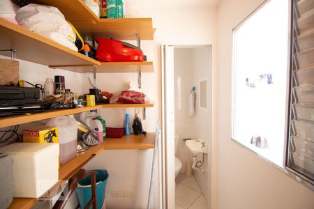 Casa à venda com 270m², 5 quartos e 4 vagas Casa à venda com 270m², 5 quartos e 4 vagasQuarto 5