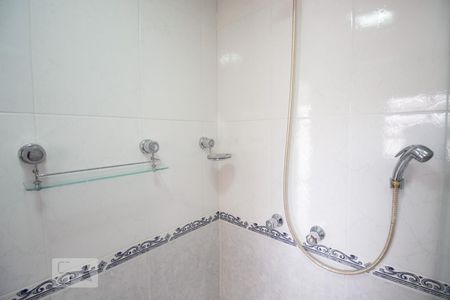 Casa à venda com 270m², 5 quartos e 4 vagas Casa à venda com 270m², 5 quartos e 4 vagasBanheiro 4