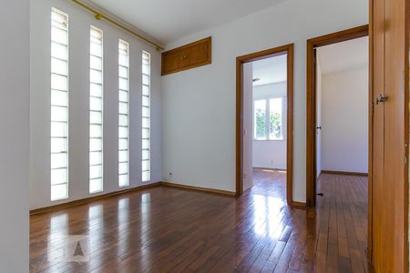 Hall dos quartos de casa à venda com 4 quartos, 237m² em Jardim Chapadão, Campinas