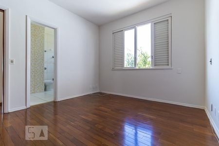 Quarto da suíte de casa à venda com 4 quartos, 237m² em Jardim Chapadão, Campinas