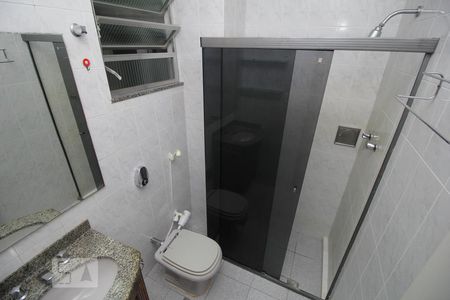 Apartamento à venda com 75m², 2 quartos e 1 vagaBanheiro