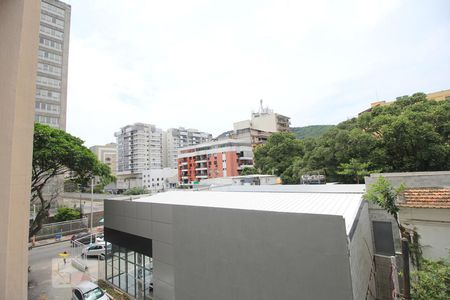 Apartamento à venda com 75m², 2 quartos e 1 vagaVista