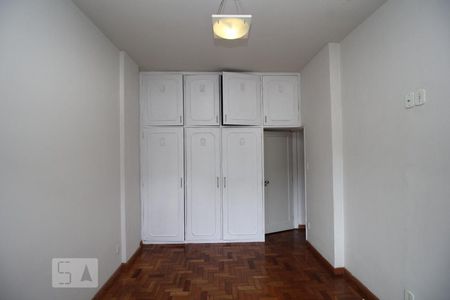 Apartamento à venda com 75m², 2 quartos e 1 vagaQuarto 2