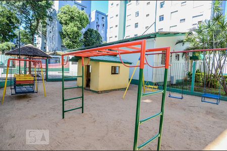Apartamento à venda com 43m², 1 quarto e sem vaga Apartamento à venda com 43m², 1 quarto e sem vagaÁrea Comum - Playground