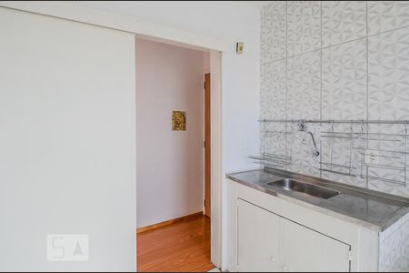 Apartamento à venda com 43m², 1 quarto e sem vaga Apartamento à venda com 43m², 1 quarto e sem vagaCozinha