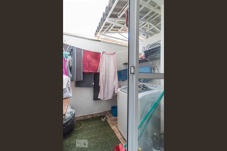 Área de Serviço de casa para alugar com 2 quartos, 78m² em Jardim Carvalho, Porto Alegre