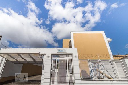 Casa à venda com 78m², 2 quartos e 1 vagaFachada
