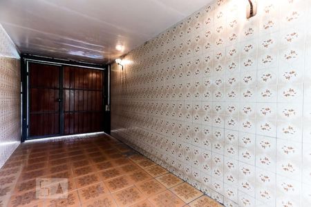 Casa à venda com 285m², 3 quartos e 10 vagas Casa à venda com 285m², 3 quartos e 10 vagasGaragem