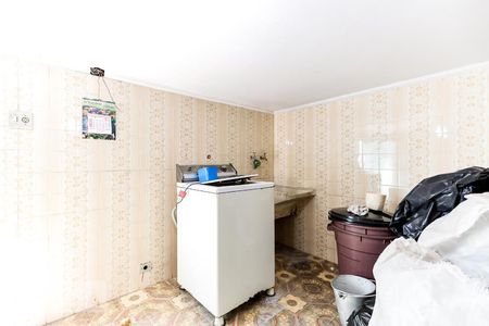 Casa à venda com 285m², 3 quartos e 10 vagas Casa à venda com 285m², 3 quartos e 10 vagasÁrea de Serviço