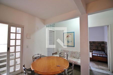 Casa para alugar com 330m², 8 quartos e 5 vagasSala casa 2