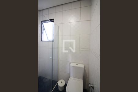 Casa para alugar com 330m², 8 quartos e 5 vagasBanheiro Social