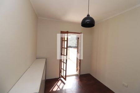 Quarto 1 de casa para alugar com 2 quartos, 80m² em Vila Granada, São Paulo