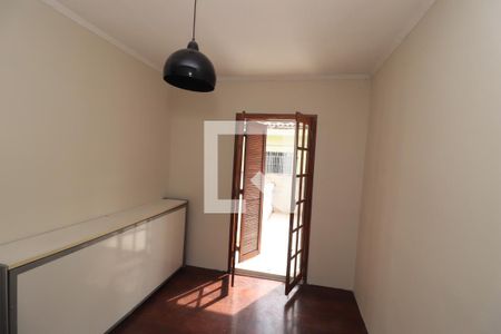 Quarto 1 de casa para alugar com 2 quartos, 80m² em Vila Granada, São Paulo
