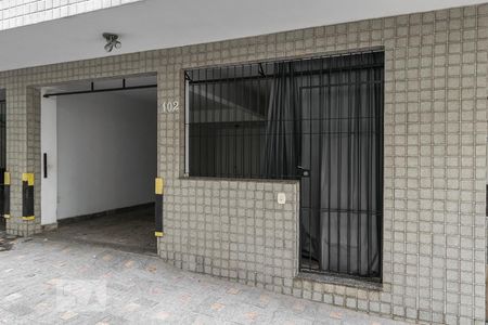 Casa de condomínio para alugar com 120m², 2 quartos e 1 vagaFachada interna do imóvel