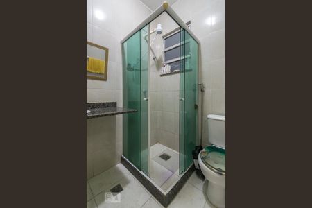 Casa de condomínio para alugar com 120m², 2 quartos e 1 vagaBanheiro da Suíte 1