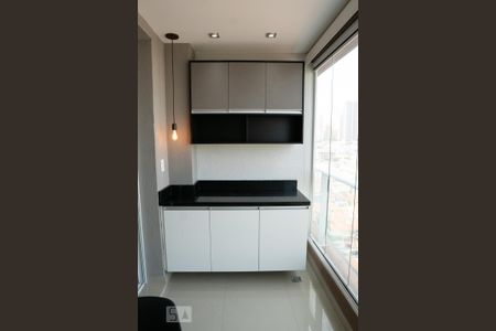 Varanda de kitnet/studio para alugar com 1 quarto, 35m² em Vila Gomes Cardim, São Paulo