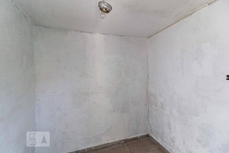 Casa à venda com 300m², 2 quartos e 4 vagas Casa à venda com 300m², 2 quartos e 4 vagasQuarto de Serviço