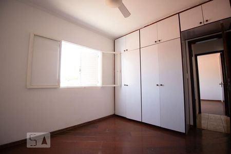quarto 2 de apartamento para alugar com 2 quartos, 60m² em Vila Joaquim Inácio, Campinas