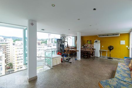 Apartamento à venda com 278m², 6 quartos e 2 vagasChurrasqueira 