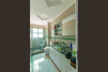 Apartamento à venda com 278m², 6 quartos e 2 vagasBanheiro da Suíte