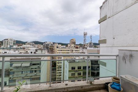 Apartamento à venda com 278m², 6 quartos e 2 vagasVista da Suíte 2