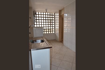 Apartamento à venda com 68m², 2 quartos e 1 vagaCOZINHA
