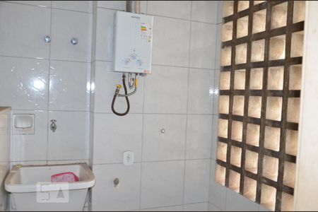 Apartamento à venda com 68m², 2 quartos e 1 vagaÁREA DE SERVIÇO