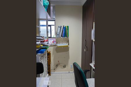 Apartamento à venda com 180m², 4 quartos e 2 vagas Apartamento à venda com 180m², 4 quartos e 2 vagasQuarto 3