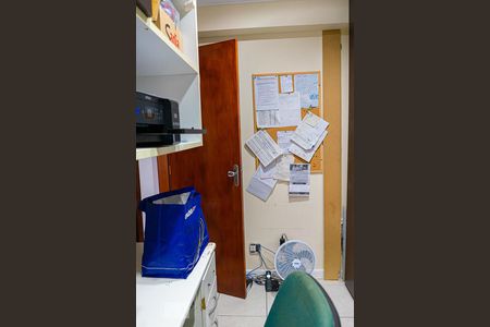 Apartamento à venda com 180m², 4 quartos e 2 vagas Apartamento à venda com 180m², 4 quartos e 2 vagasQuarto 3